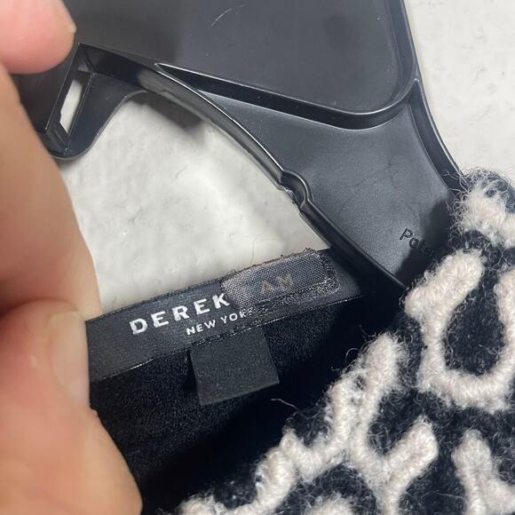 Derek Lam 6 Crochet Lace Shell Knit Wool Sweater Vest Black Geometric Sleeveless - Picture 5 of 8